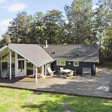 Silke - 600m From The Sea In Lolland- Falster And Mon By Interhome *
