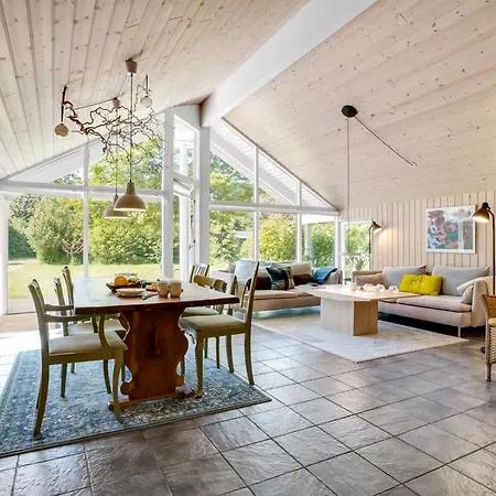Silke - 600m From The Sea By Interhome * Rødby