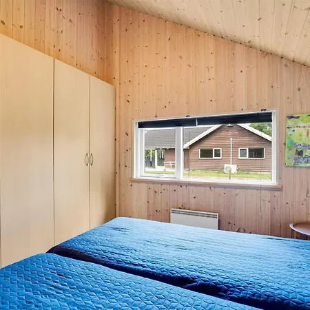 Silke - 600m From The Sea By Interhome * Rødby
